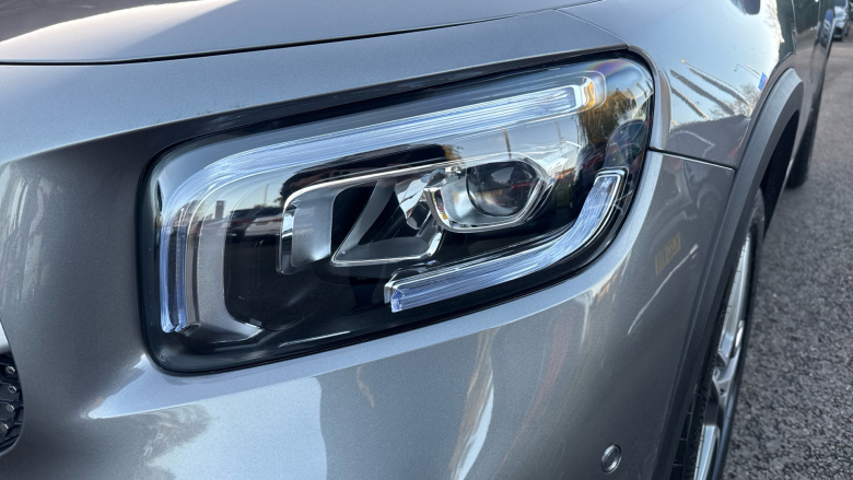 Mercedes-Benz GLB 200 AMG Line Premium 5dr 7G-Tronic Petrol Estate